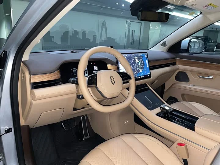 问界M7 2024款 1.5T 智驾四驱Ultra版 6座 实拍图 5